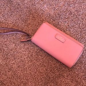 Kate Spade “anita” wristlet
